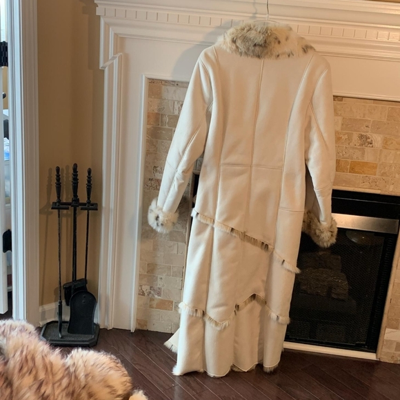 Suede and Fur maxi length coat - Picture 3 of 3